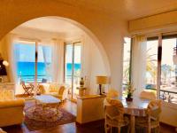 Endless Stunning Mediterranean Sea Views Promenade Des Anglais - B&B Nizza