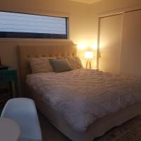 Deluxe Queen Studio