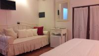 Camera Matrimoniale con Letto Supplementare