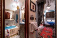 Sharaf Suite