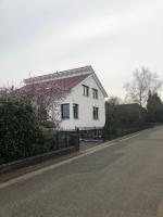 Stylische Wohnung in ruhiger Lage, sehr messenah - Chambres d’hôtes Laatzen