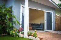 Kabritu View - 2BR vilal met privé zwembad & tuin - Chambres d’hôtes Willemstad
