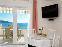 Beach Apartments Tina - B&B Rogoznica