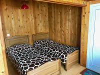 Doppel-/Zweibettzimmer mit eigenem Bad