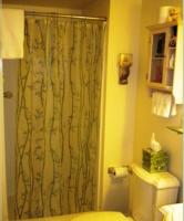 Greenport Room - King Waterfront 