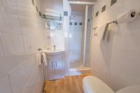 Chambre Quadruple avec Salle de Bains