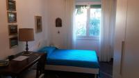 Single Room with Shared Bathroom