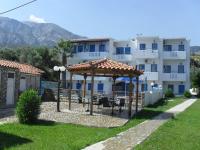 Chris Apartments - B&B Marathokampos