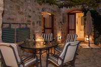 B&B Vrbanj - Stone House and Cottage Clio - Bed and Breakfast Vrbanj