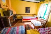 Double Room (2 Adults + 1 Child )