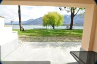 Appartement met Uitzicht op het Meer - Begane Grond