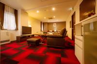 Suite Room 201