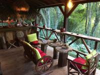 Martinique Treehouse - B&B Canton Suisse