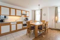 Appartamento con 2 Camere da Letto e Balcone