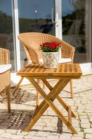 Chambre Lit Queen-Size - Vue sur Piscine
