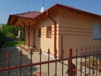 Zseki apartman - B&B