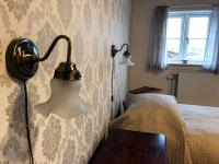 Chambre Double ou Lits Jumeaux avec Salle de Bains Commune