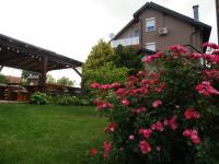 Apartments and Rooms Kristina - Ferienwohnung Drežnik Grad