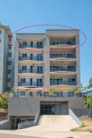 Huge CBD Top Floor Apartment with Breath Taking Views! - Ferienwohnung