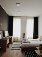 Large Double or Twin Room