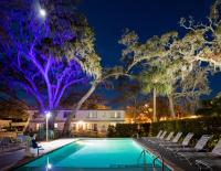 Queen's Court Inn, Hotely - Saint Simons Island