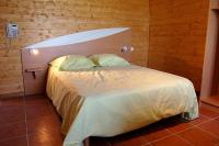 Le Clos Boisé - Bed and Breakfast Théziers