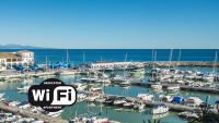 Marina Real 254 - B&B