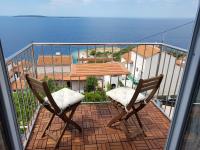 B&B Martinšćica - Modern Two Floors Apartment With A Beautiful View - Bed and Breakfast Martinšćica