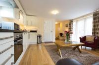 Oxford Apartments 1 - Bed and Breakfast
