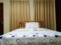 Lourdes Inn - B&B