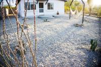 M&L Desert Cottage - 6 min To North Entry Of JTNP! - B&B Twentynine Palms