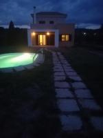 Orfeas Villa - B&B Kotróni