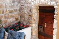 Vacation house Pietra - Ferienwohnung