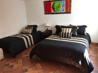 Driepersoonskamer met Eigen Badkamer