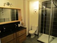 Family Suite (2 Adults + 2 Children)