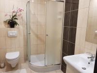 Chambre Quadruple avec Salle de Bains Privative