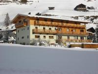 Ferienwohnungen Steidl - B&B Innervillgraten