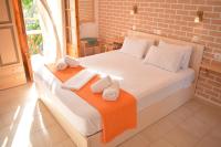 Anna George Studios - B&B Stafylos