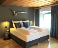 Apartment with Garden View