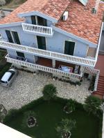 Villa George - Bed and Breakfast Orikum