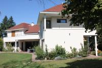 La Villa Blanche - B&B Bussy-Saint-Martin