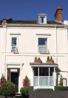 B&B Leamington Spa - Hedley Villa Guest House - Bed and Breakfast Leamington Spa