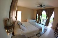 Partial Seaview Suite