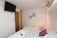 Apartment mit Balkon