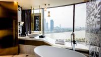 Suite Deluxe Có Giường Cỡ King