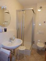 Apartment mit Balkon