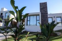 Villa with Garden View