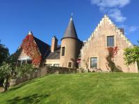 B&B Drumnadrochit - Highland Bear Lodge & Luxury Bear Huts - Bed and Breakfast Drumnadrochit