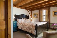 Deluxe King Room - Main House