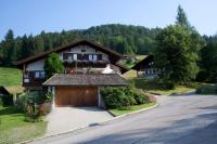 Haus Christl Reit im Winkl, Kostenloser Parkplatz, 5 Minuten zum Ortszentrum, ruhige Lage, Wlan - B&B